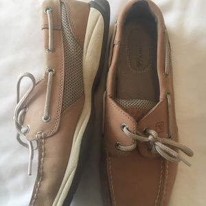 Sperry’s Shoes Size 8